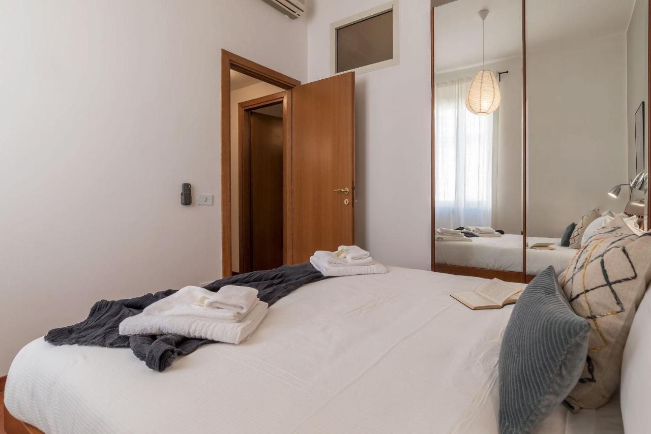 Lively Roma Trastevere Renovated Apartment - FromhometoRoma Ngoại thất bức ảnh