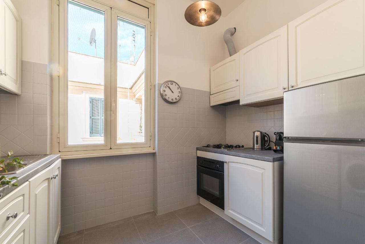 Lively Roma Trastevere Renovated Apartment - FromhometoRoma Ngoại thất bức ảnh